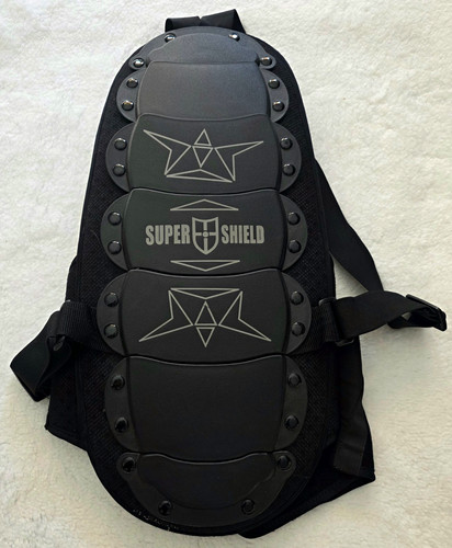 Super shield rücken - shield, /